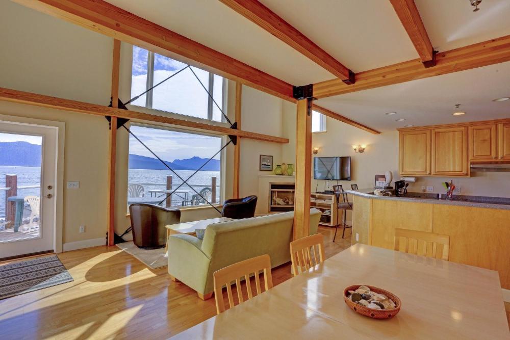 Three-Bedroom Townhouse interior